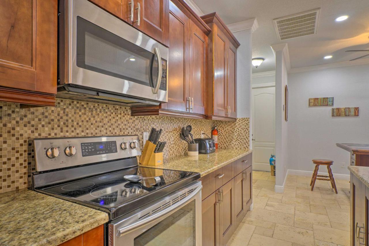 Canalfront Cape Coral Home With Patio And Grill! Luaran gambar
